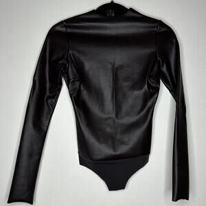 NWT Skims SET Soot Faux Leather Long Sleeve High Neck Bodysuit Biker Shorts XS